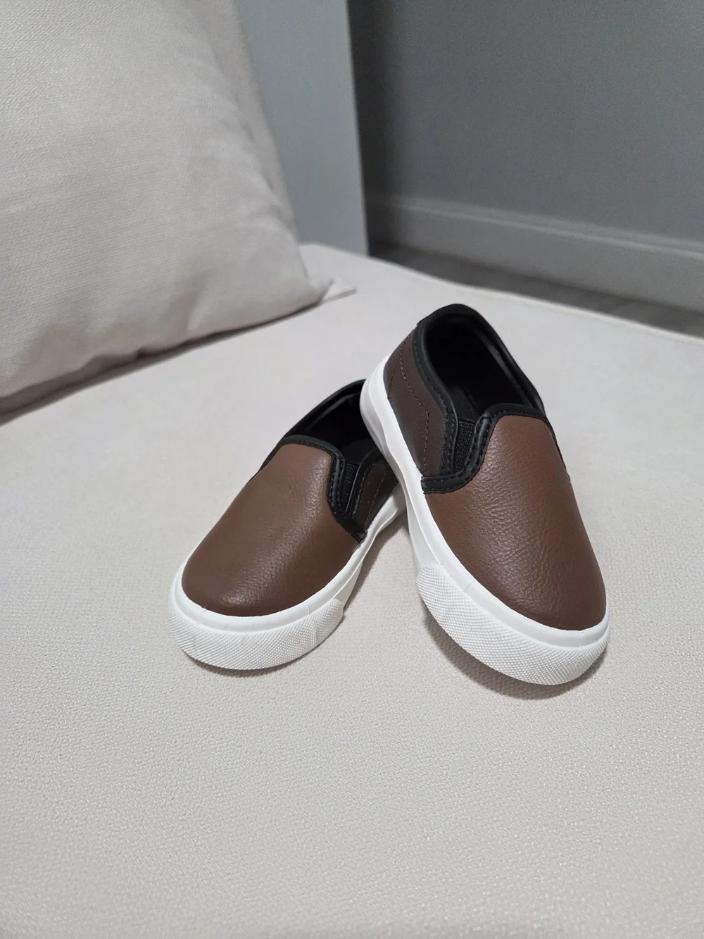 NWOT CARTERS Brown Slip-On Sneakers with White Sole 5c